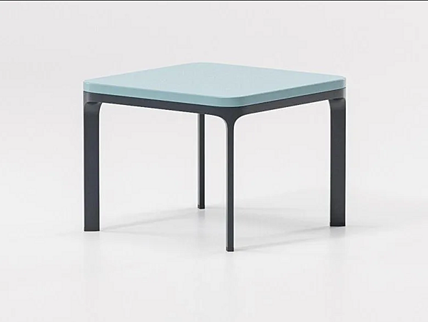Table d'appoint de jardin en aluminium KETTAL Park Life usine KETTAL de l'Italie. Foto №2