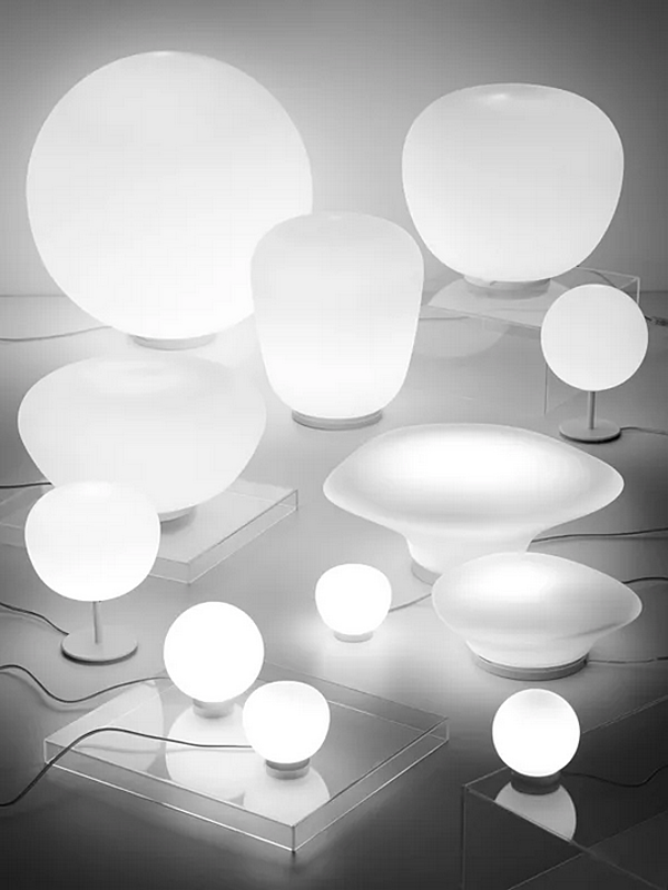 Lampe de table en verre Lumi Baka Fabbian usine Fabbian de l'Italie. Foto №3