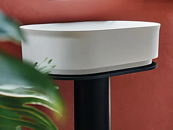 Lavabo sur pied en Cristalplant collection AGAPE Immersion usine Agape de l'Italie
