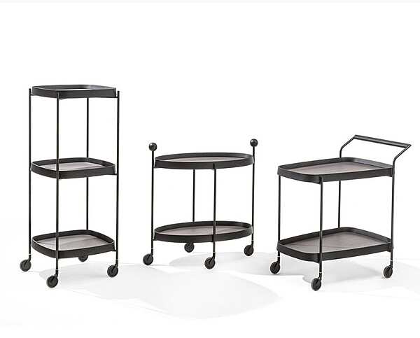 Desserte PORADA Jet 1 usine PORADA de l'Italie. Foto №2