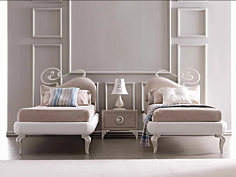 Lit simple en bois avec tête de lit rembourrée CORTEZARI Maya 933-T Lit simple en bois avec tête de lit rembourrée CORTEZARI Maya 933-T usine CORTE ZARI de l'Italie