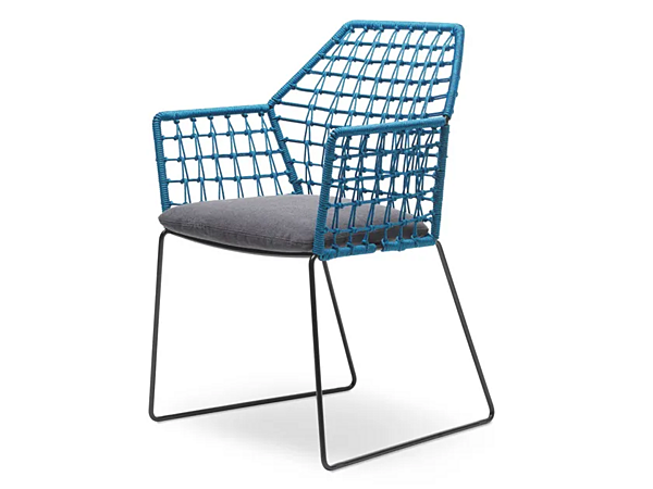 Chaise de jardin en tissu avec accoudoirs Saba New York Soleil usine SABA de l'Italie. Foto №2