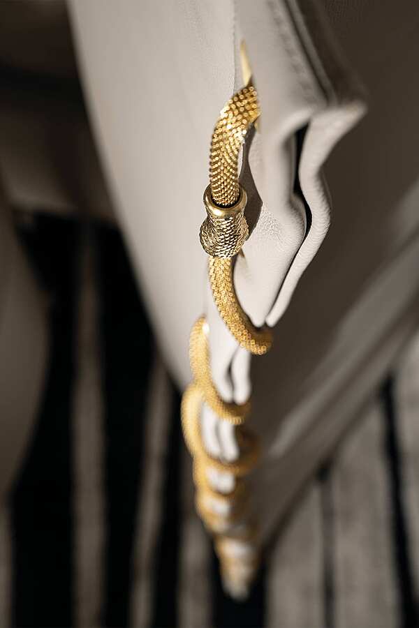 Lit ROBERTO CAVALLI NILO usine ROBERTO CAVALLI de l'Italie. Foto №4