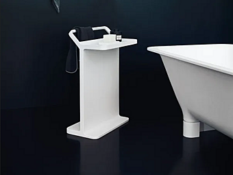 Porte-serviettes debout multifonction en acier inoxydable AGAPE EXMAR usine Agape de l'Italie