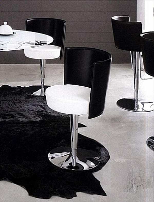Chaise EUROSEDIA DESIGN 276 usine EUROSEDIA DESIGN de l'Italie. Foto №1