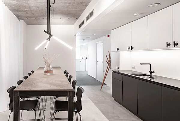 Lustre DELTALIGHT XY180 usine DELTALIGHT de l'Italie. Foto №4