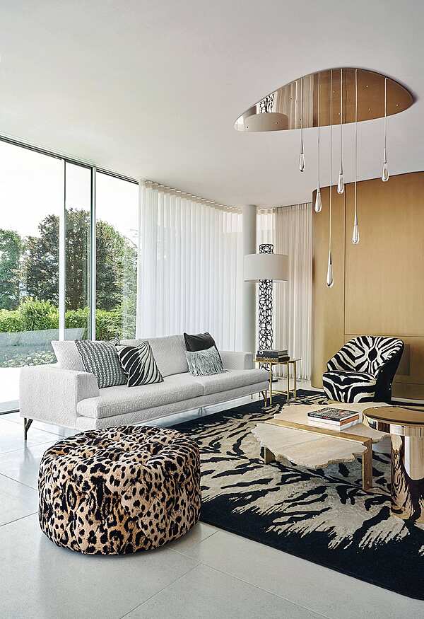 Pouf ROBERTO CAVALLI LIMBO usine ROBERTO CAVALLI de l'Italie. Foto №10