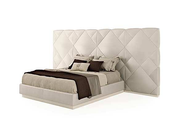 Lit double avec tête de lit rembourrée Bizzotto Italia Symphony usine Bizzotto Italia de l'Italie. Foto №1