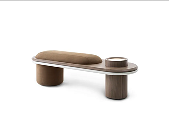 Banc en bois Liz GIORGETTI Banc en bois Liz GIORGETTI usine GIORGETTI de l'Italie