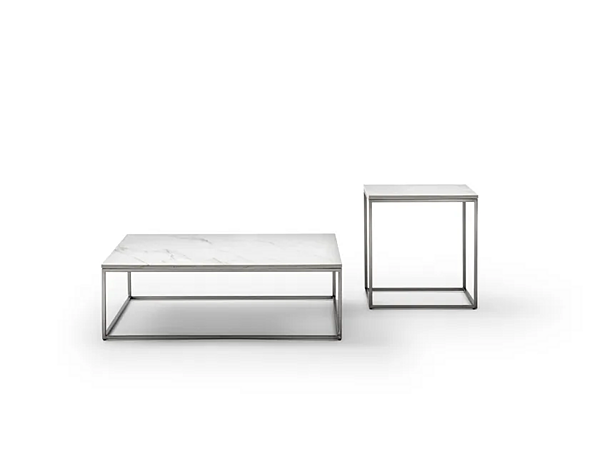 Table basse rectangulaire en marbre Calacatta Oro et métal bas Black Tie PABC02, PABS02 usine Black Tie de l'Italie. Foto №2