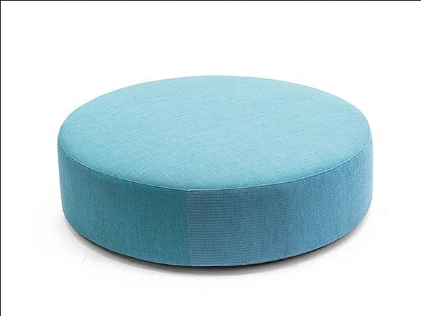 Pouf de jardin en tissu rond BELT VARASCHIN 221P1, 221P2, 221P4 usine VARASCHIN de l'Italie. Foto №2