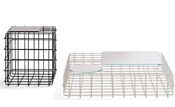 Table basse en fer léger Leyva Saba usine SABA de l'Italie. Foto №4