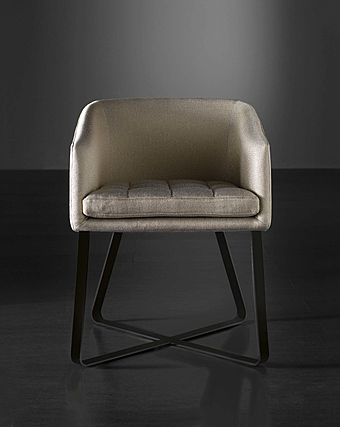Chaise Lolyta