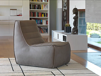 Fauteuil en cuir rembourré GYFORM Nano