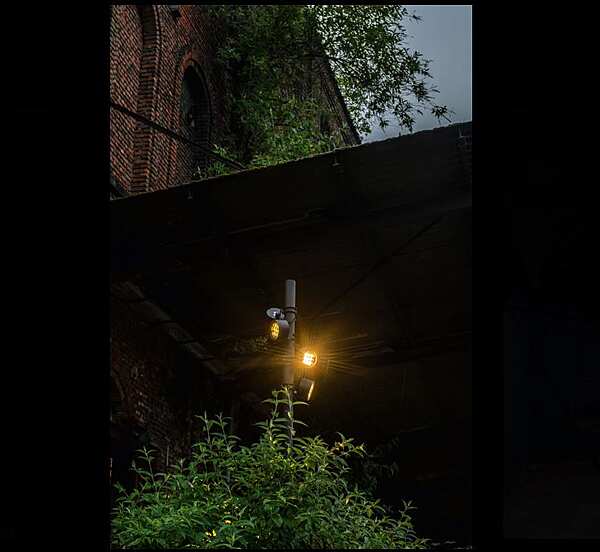 Bras DELTALIGHT Frax usine DELTALIGHT de l'Italie. Foto №3