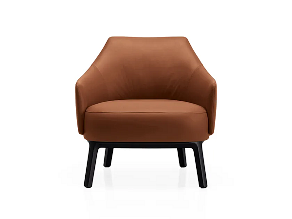 Fauteuil en cuir rembourré avec accoudoirs Bela Kristalia usine Kristalia de l'Italie. Foto №1