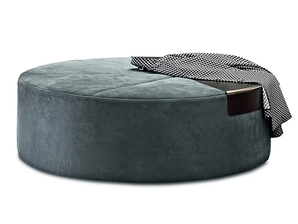 Pouf rond en tissu Moon Flou usine Flou de l'Italie. Foto №1