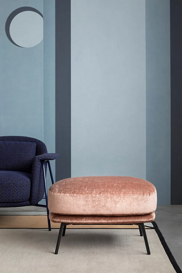 Fauteuil en tissu avec accoudoirs Saba Kepi usine SABA de l'Italie. Foto №5