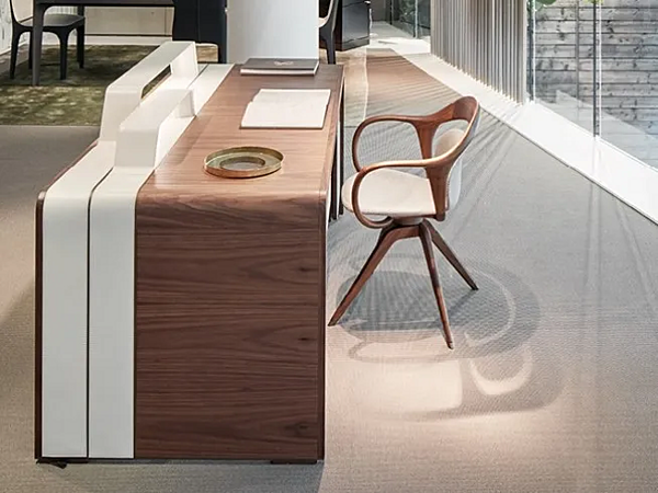 Bureau rectangulaire avec tiroirs en bois GIORGETTI Alma usine GIORGETTI de l'Italie. Foto №6