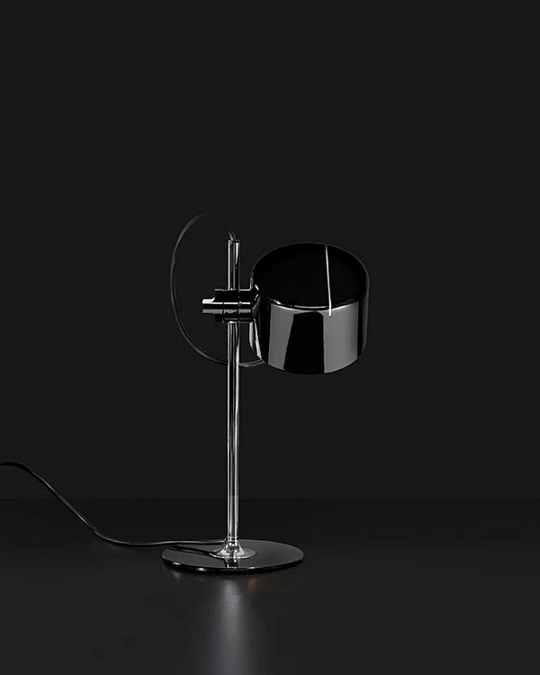Lampe de table en métal ajustable LED Mini Coupe Oluce usine Oluce de l'Italie. Foto №11