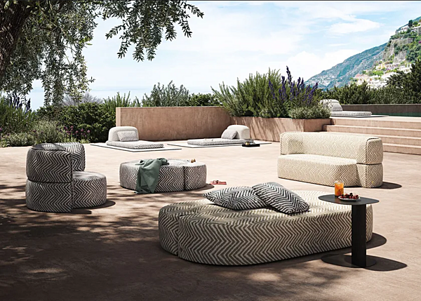 Fauteuil de jardin rembourré en tissu avec accoudoirs Liu Jo Living Collection Soft Island SFO usine Liu Jo Living Collection de l'Italie. Foto №7