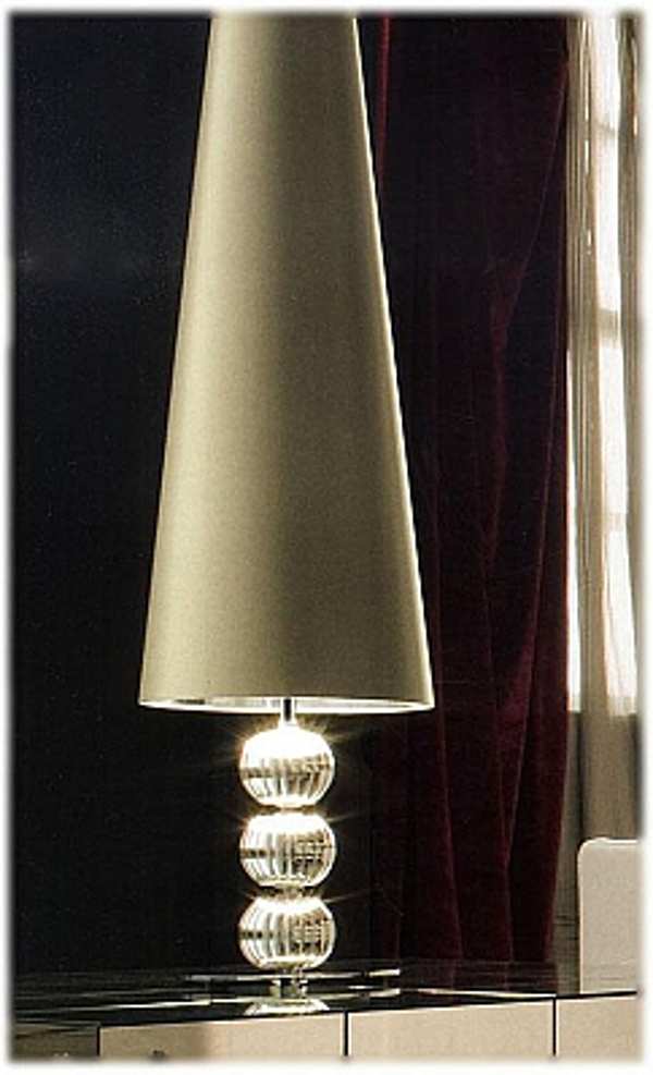 Lampe de table of INTERNI OF.C31/TP usine OF INTERNI de l'Italie. Foto №1