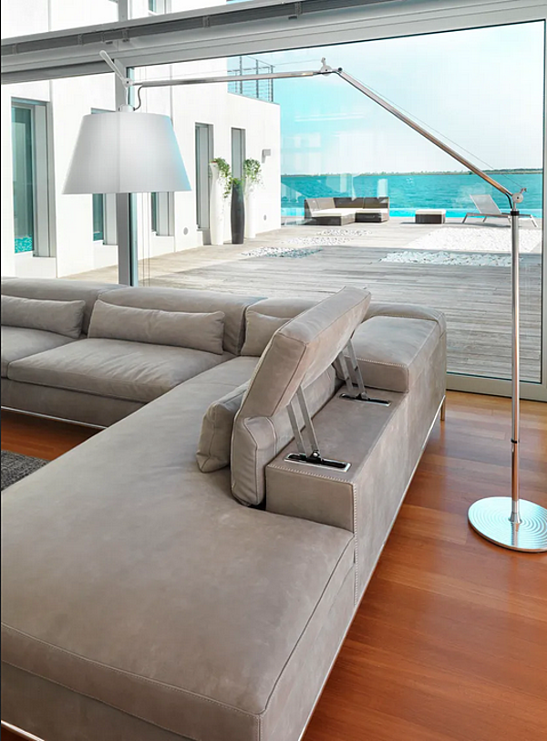 Canapé en cuir sectionnel avec repose-jambes GYFORM Planet usine Gyform de l'Italie. Foto №4