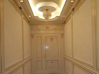 Boiserie en bois sur mesure Cina Martini Interiors Boiserie en bois sur mesure Cina Martini Interiors usine MARTINI INTERIORS de l'Italie