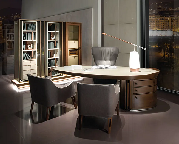 Bureau en bois avec tiroirs Erasmo GIORGETTI usine GIORGETTI de l'Italie. Foto №2