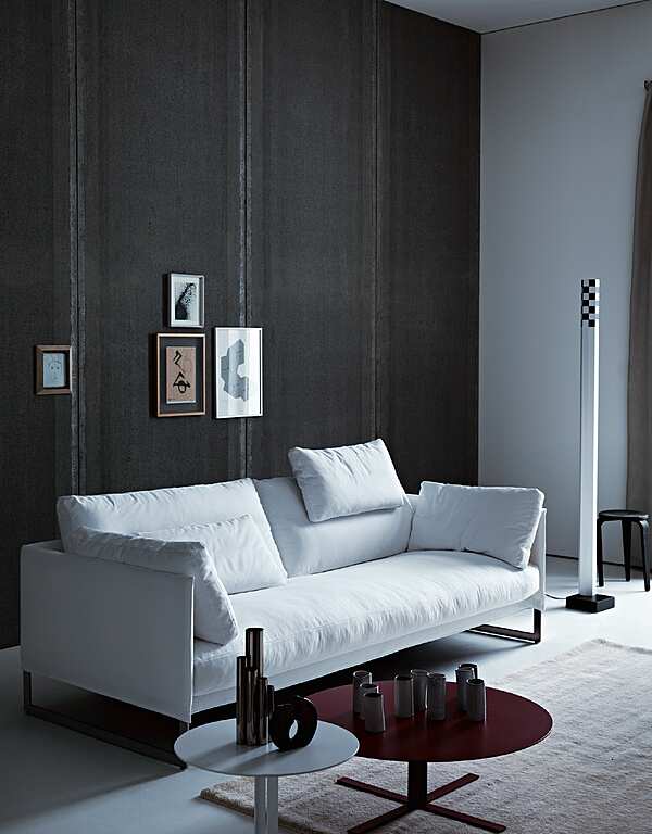 Canapé saba Livingston 0711 usine SABA de l'Italie. Foto №4