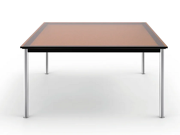 Table carrée en verre et acier modèle grand CASSINA 10 010 usine CASSINA de l'Italie. Foto №1