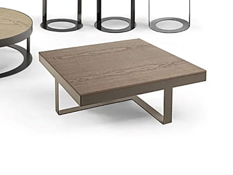 Table basse carrée en métal OTIS Frigerio