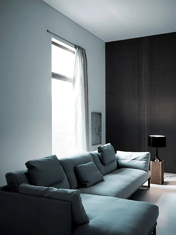 Canapé d'angle en tissu Livingston Saba usine SABA de l'Italie. Foto №6