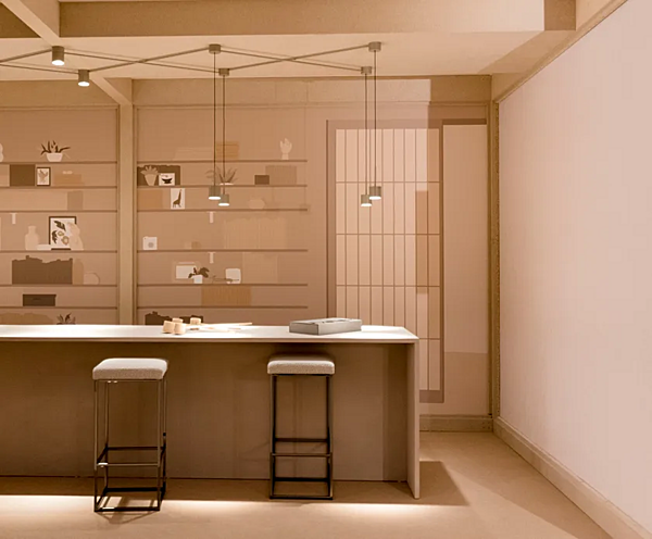 Lampe suspendue en métal LED Pivot AXOLIGHT usine Axolight de l'Italie. Foto №3