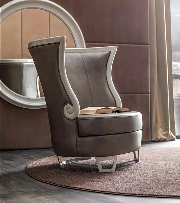 Fauteuil en cuir avec accoudoirs Gaudi Cortezari 637 usine CORTE ZARI de l'Italie. Foto №3
