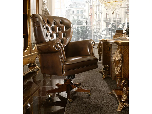 Fauteuil en cuir capitonné avec base à 5 branches A.R. Arredamenti collection Dolcevita 218 usine A.R.ARREDAMENTI SRL de l'Italie. Foto №2