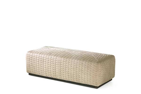 Pouf ROBERTO CAVALLI HERA usine ROBERTO CAVALLI de l'Italie. Foto №4