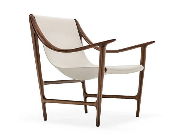 Fauteuil en noyer avec accoudoirs GIORGETTI SWING 69960 usine GIORGETTI de l'Italie. Foto №1