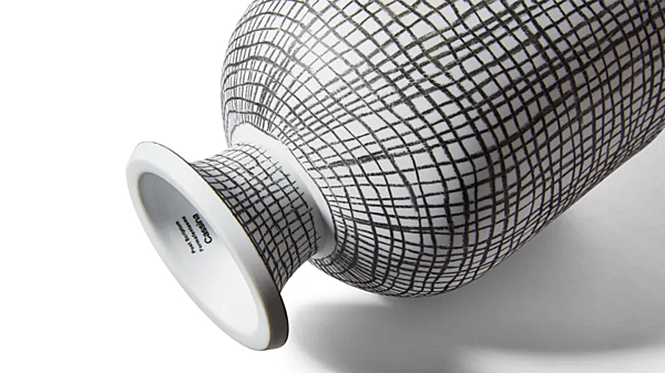 Vase rond en porcelaine CASSINA Post Scriptum usine CASSINA de l'Italie. Foto №4