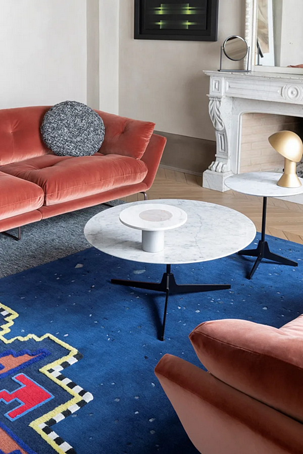 Canapé 3 places en tissu avec base patinée SABA New York Suite usine SABA de l'Italie. Foto №15