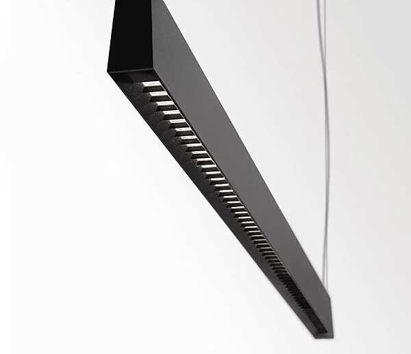 Lustre DELTALIGHT Conform usine DELTALIGHT de l'Italie. Foto №1