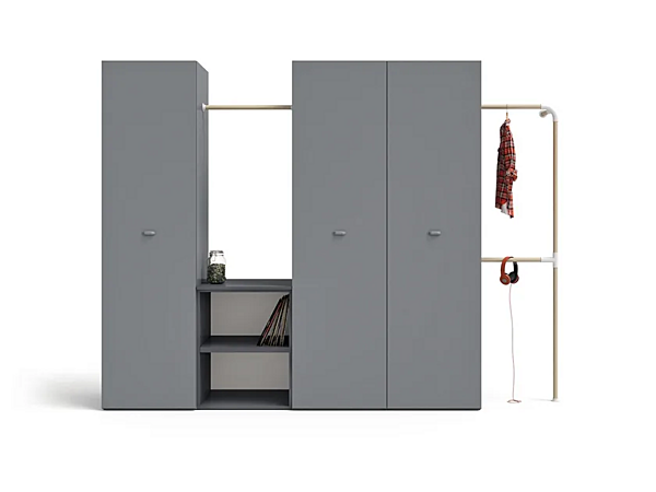 Unité de garde-robe sectionnelle en bois Nidi usine nidi de l'Italie. Foto №3