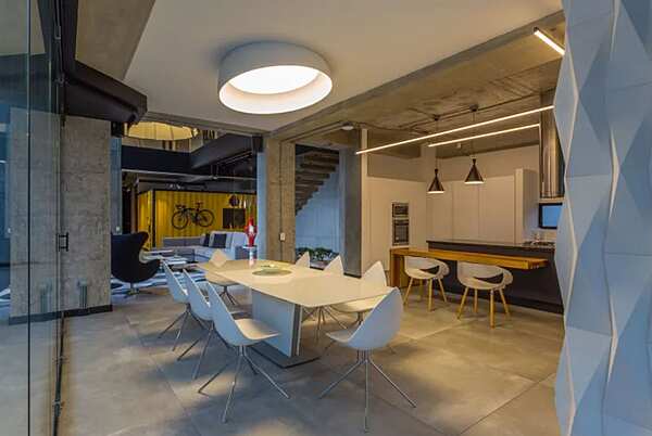 Lustre DELTALIGHT Superdome usine DELTALIGHT de l'Italie. Foto №4