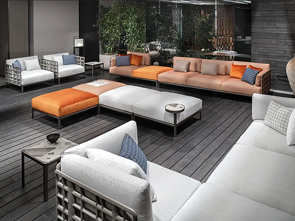 Canapé de jardin 4 places en tissu et métal peint GIORGETTI Aldia 91030 usine GIORGETTI de l'Italie. Foto №4