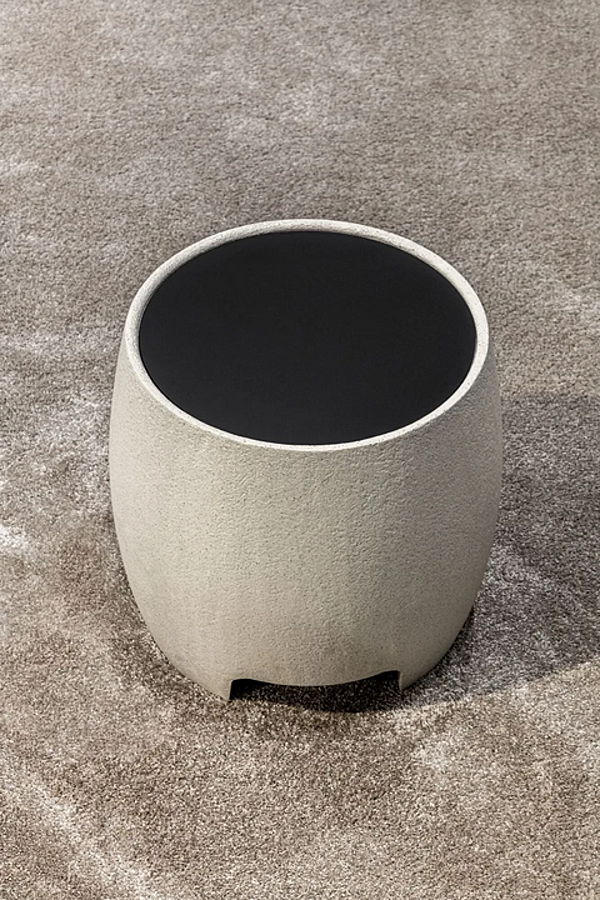 Table basse ronde en ciment et verre Boston MisuraEmme usine MisuraEmme de l'Italie. Foto №4