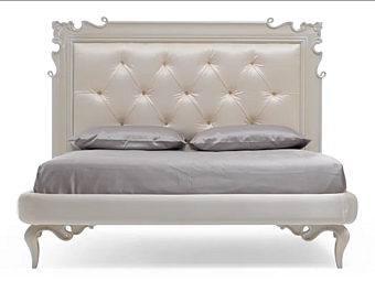 Lit double avec tête de lit capitonnée en tissu Juliette CORTEZARI 953 Lit double avec tête de lit capitonnée en tissu Juliette CORTEZARI 953 usine CORTE ZARI de l'Italie