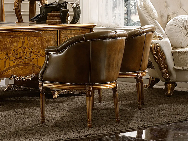 Fauteuil en cuir avec accoudoirs A.R. Arredamenti Dolcevita 217 usine A.R.ARREDAMENTI SRL de l'Italie. Foto №3