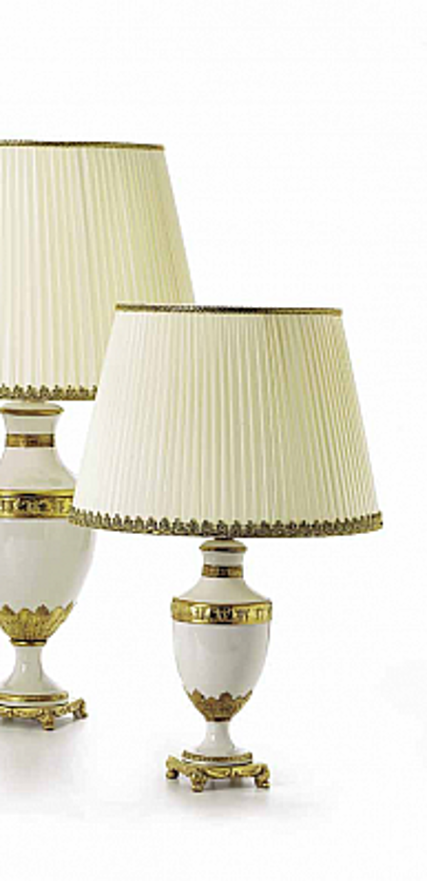 Lampe de table VILLARI 0000327.402 usine VILLARI de l'Italie. Foto №1