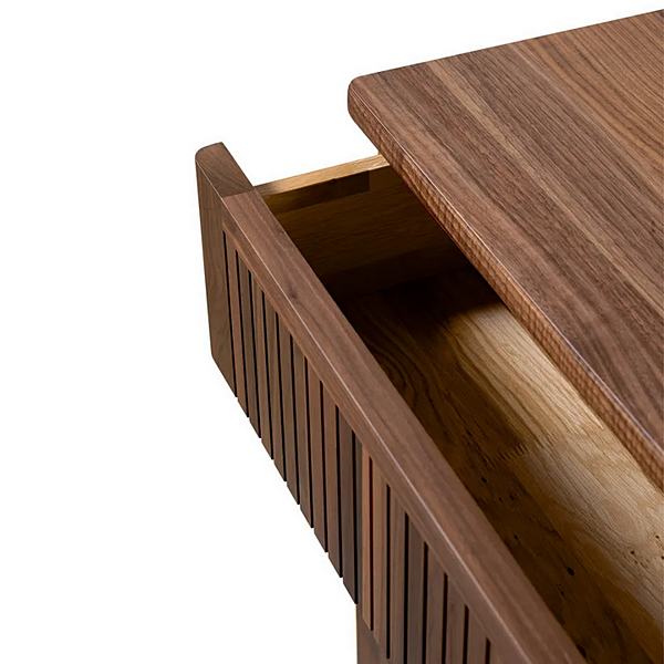 Table de chevet rectangulaire en bois massif Eleva M 126 DALE usine DALE de l'Italie. Foto №5