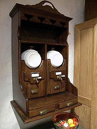 Meubles et accessoires de vin AA260
